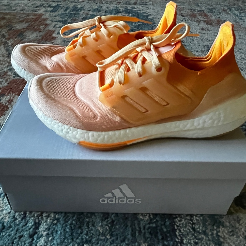 Adidas Ultraboost 22 W Orange and White Sneakers
